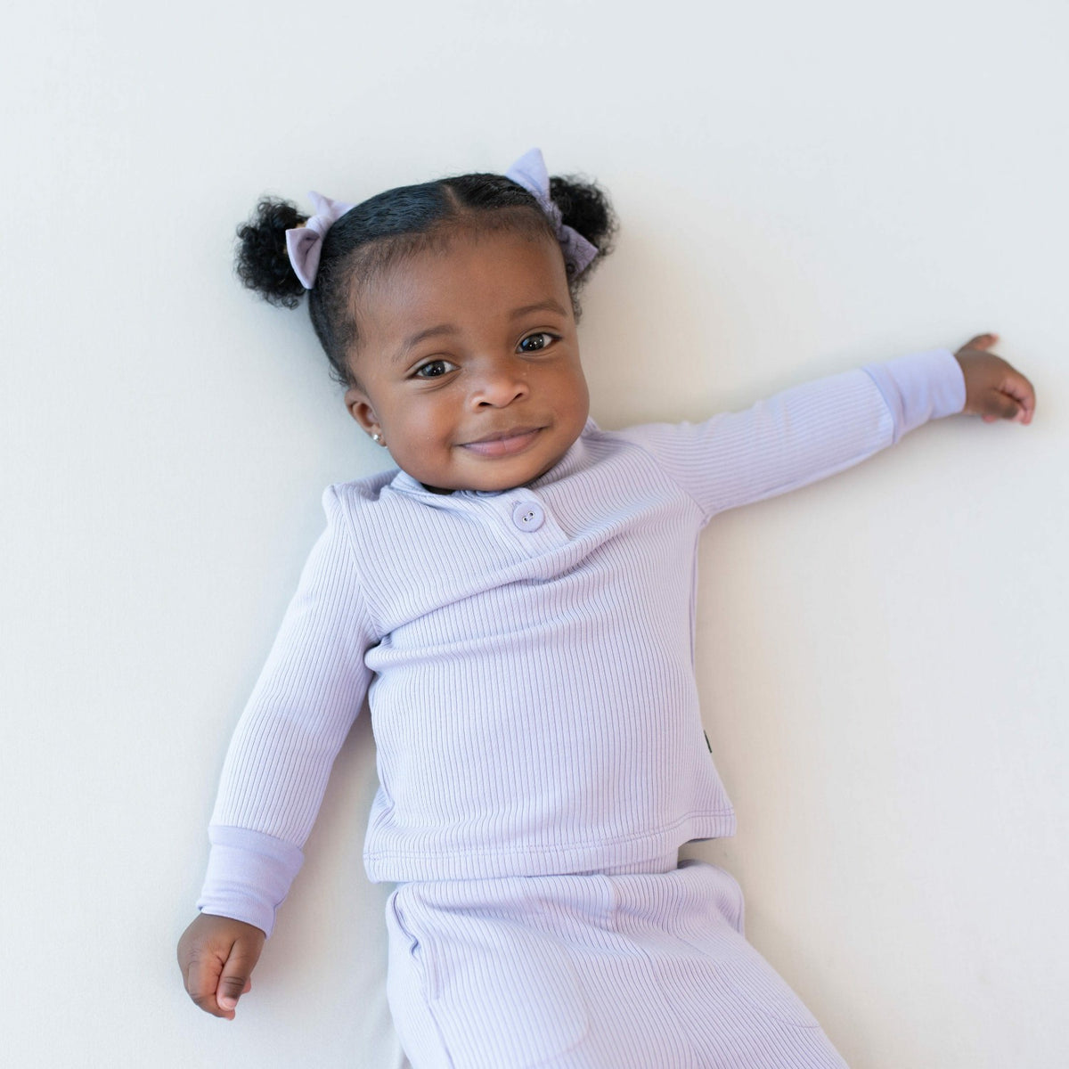 Kyte Baby Tiny Nylon Bow in Taro