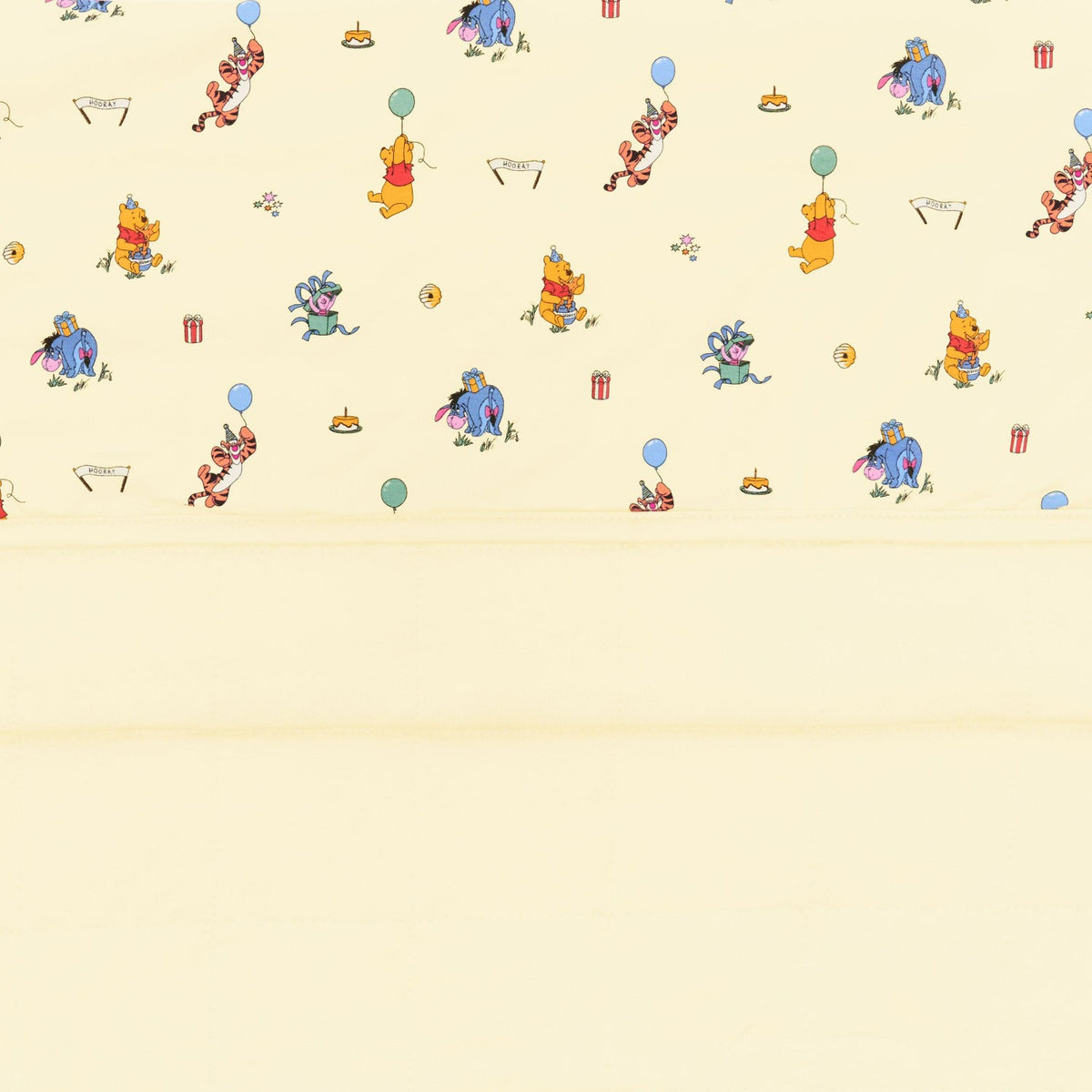 Kyte Baby Baby Blanket in Winnie the Pooh Celebration 1.0