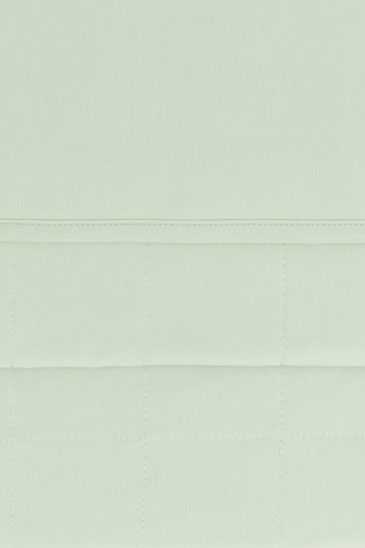 Kyte Baby Youth Blanket in Basil 1.0