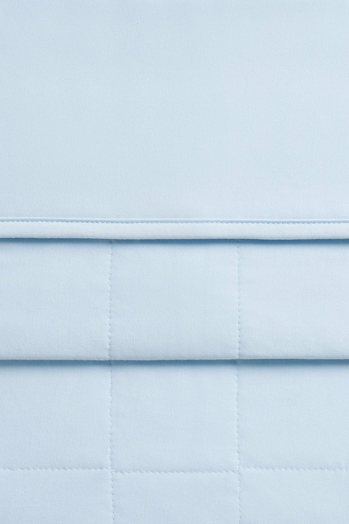 Kyte Baby Adult Quilted Blanket in Breeze 1.0