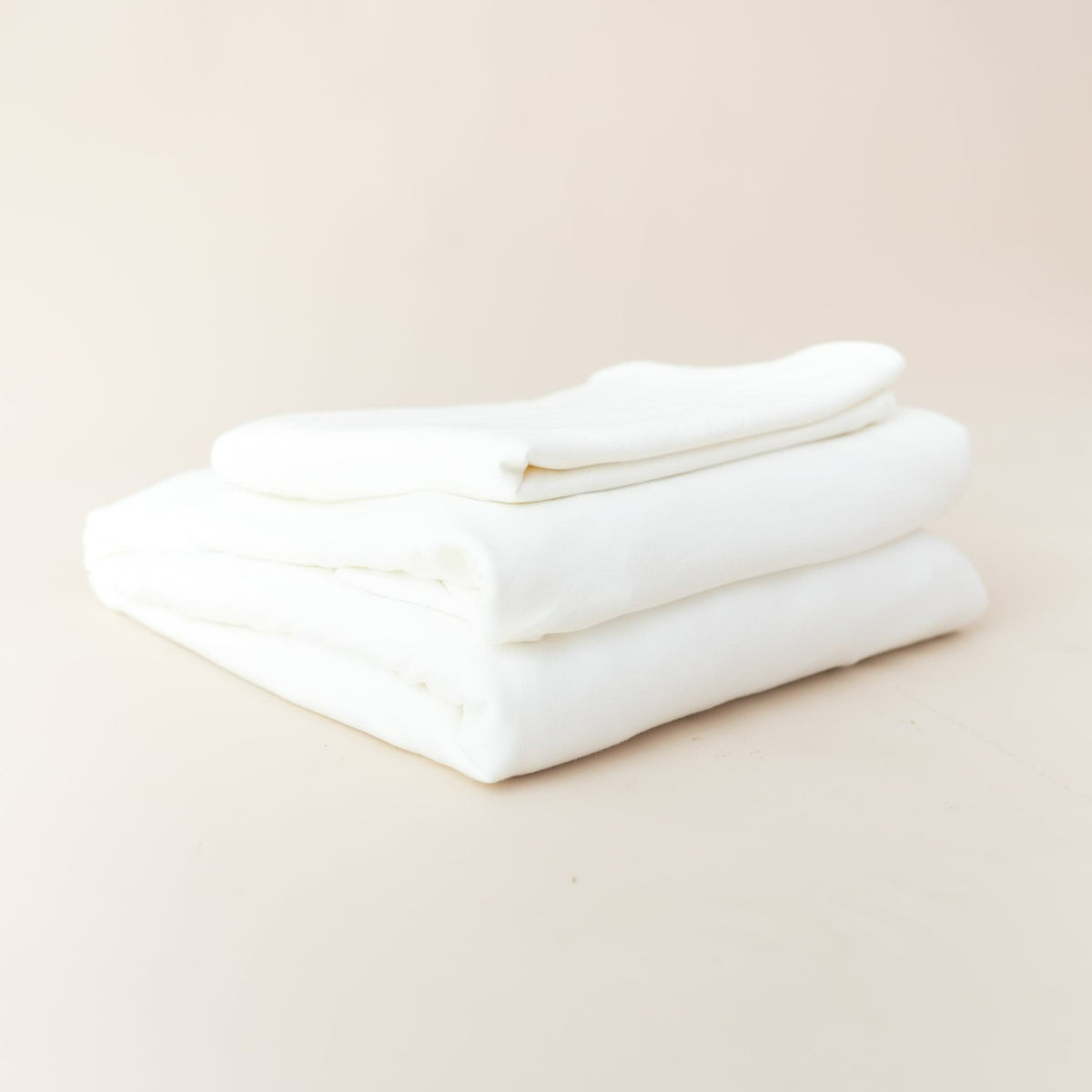 Kyte Baby Fitted Sheet & Pillowcases Cloud