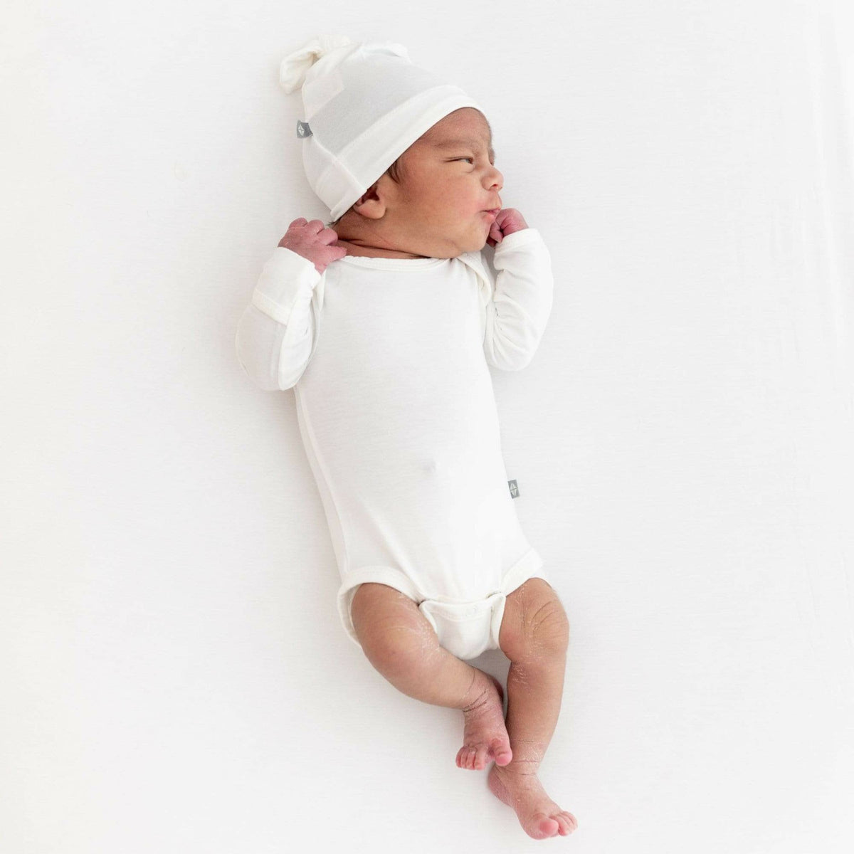 Kyte Baby Knotted Cap in Cloud