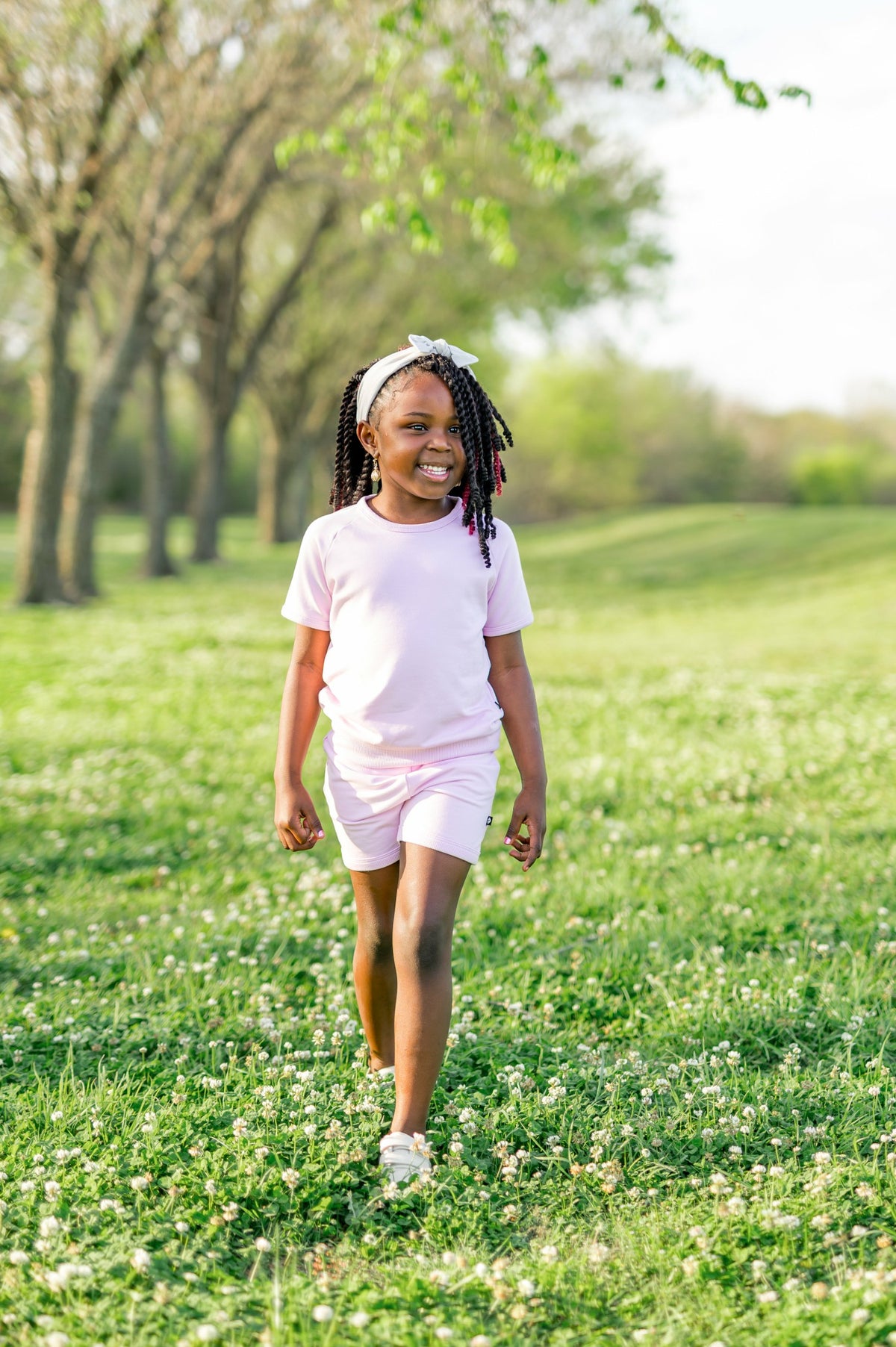 Kyte Baby Short Sleeve Jogger Set in Thistle