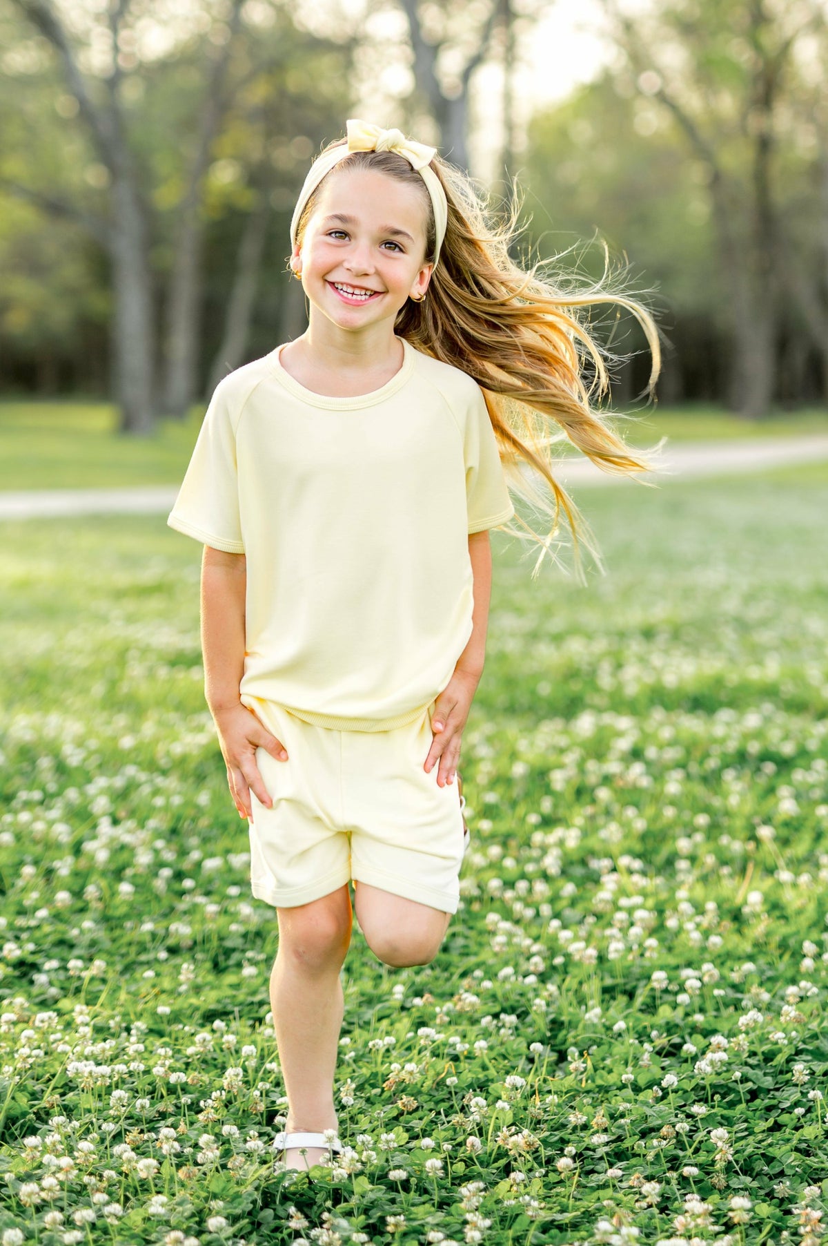 Kyte Baby Short Sleeve Jogger Set in Chamomile