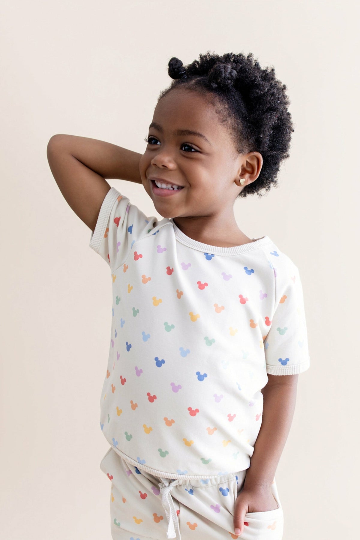 Kyte Baby Short Sleeve Jogger Set in Pastel Mickey Mouse