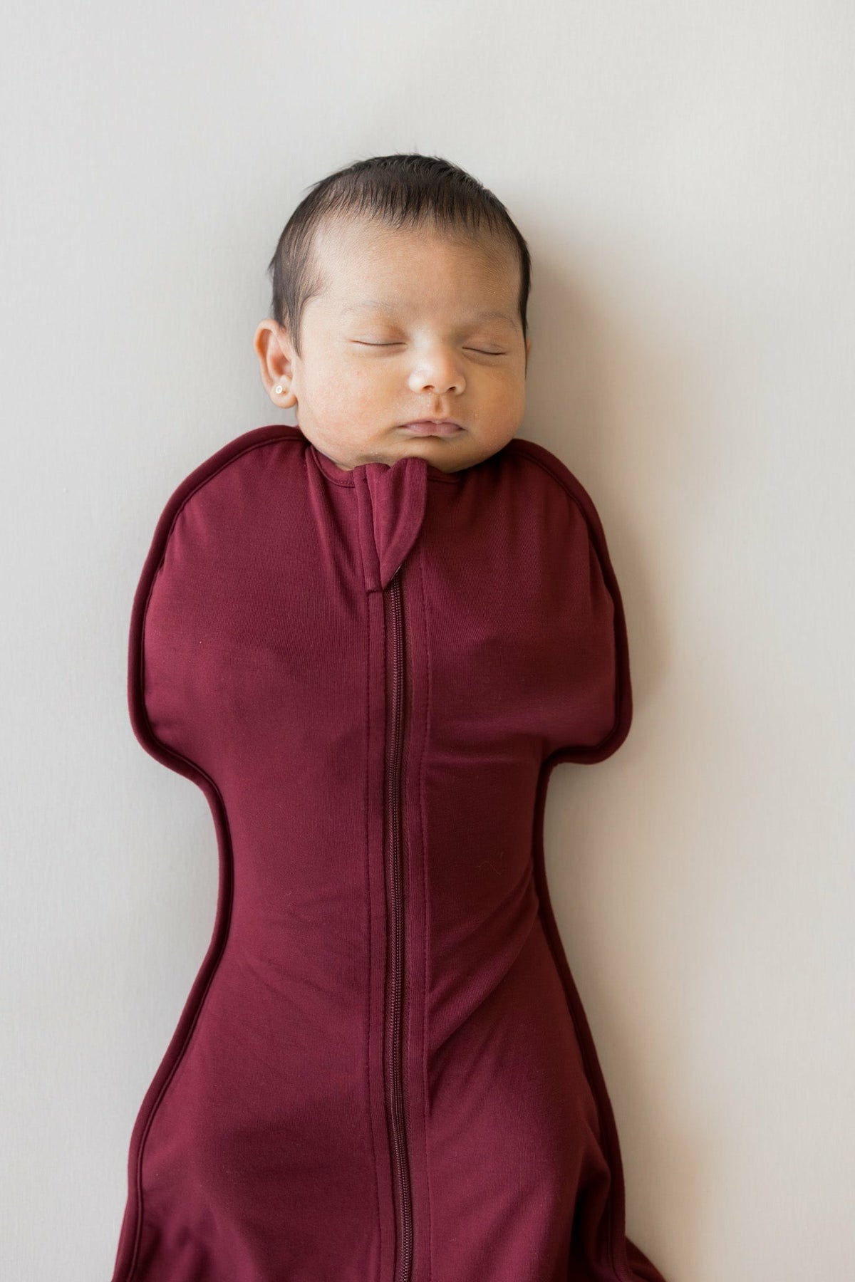 Kyte Baby Swaddle Bag in Burgundy 0.5