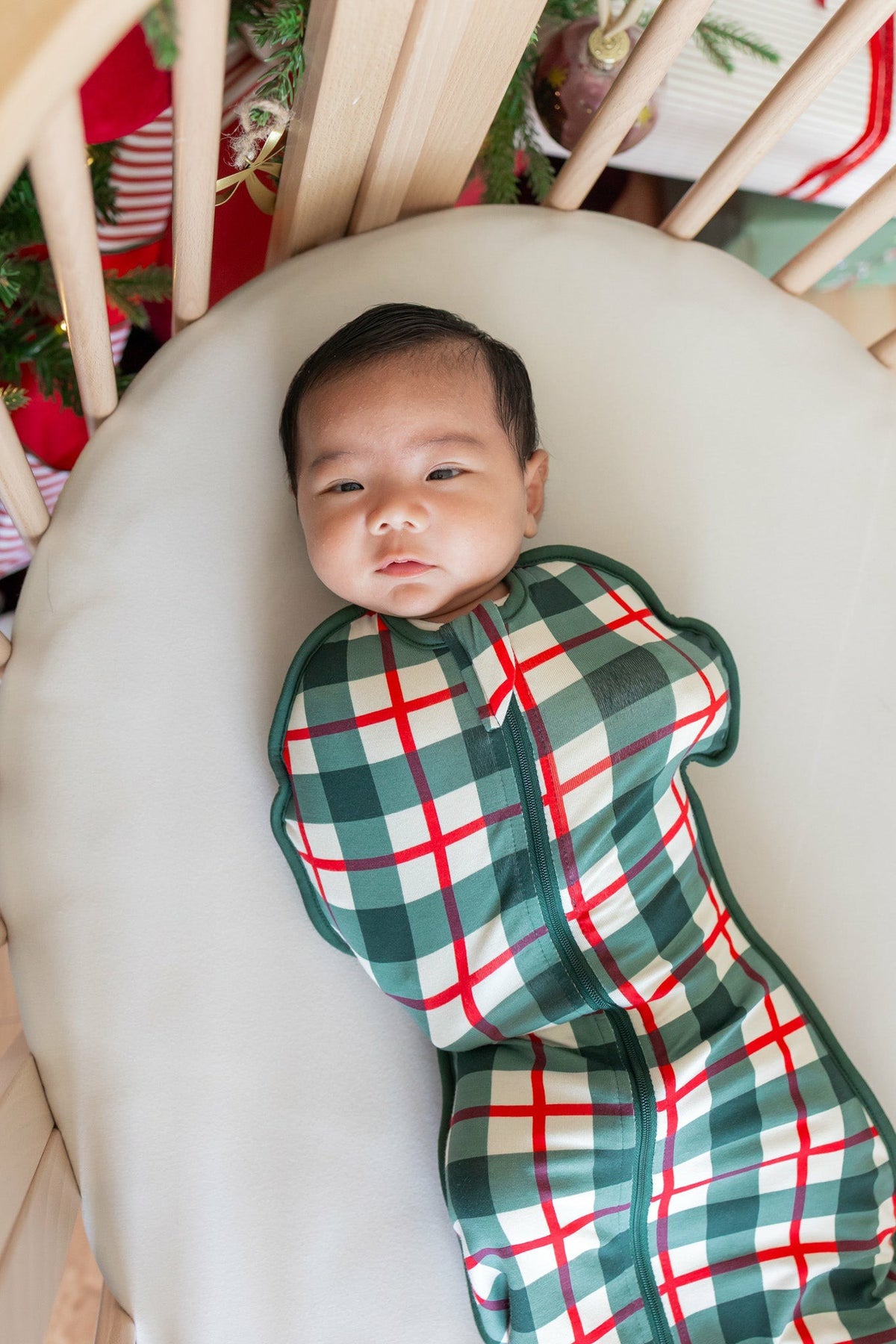 Kyte Baby Swaddle Bag in Holiday Plaid 0.5