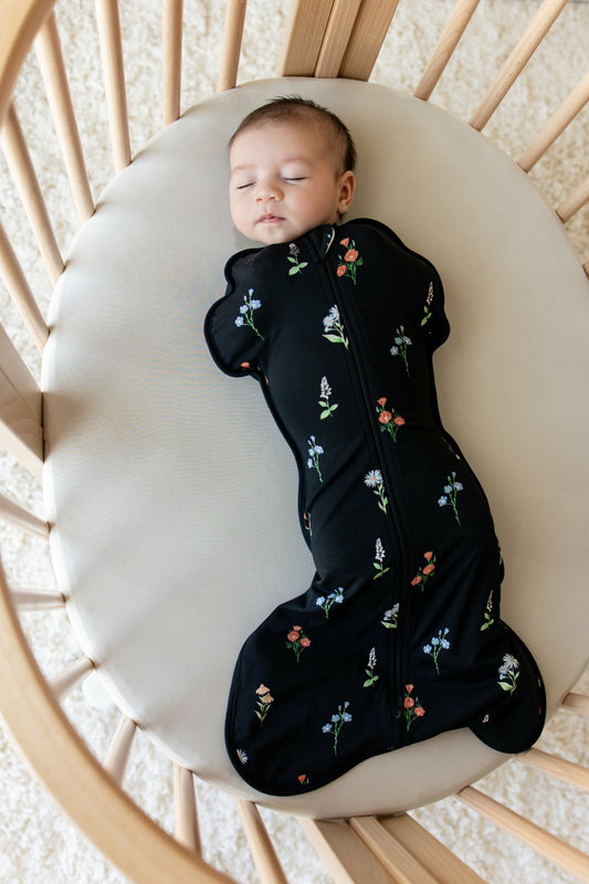 Kyte Baby Swaddle Bag in Midnight Wildflower 0.5