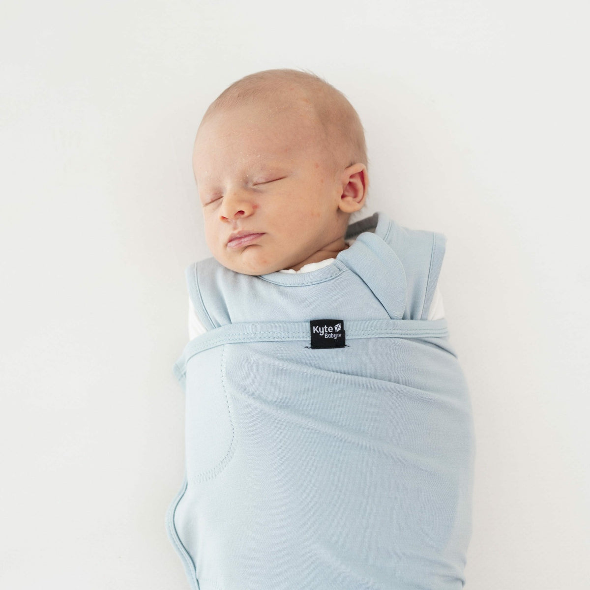 Kyte Baby Sleep Bag Swaddler in Fog
