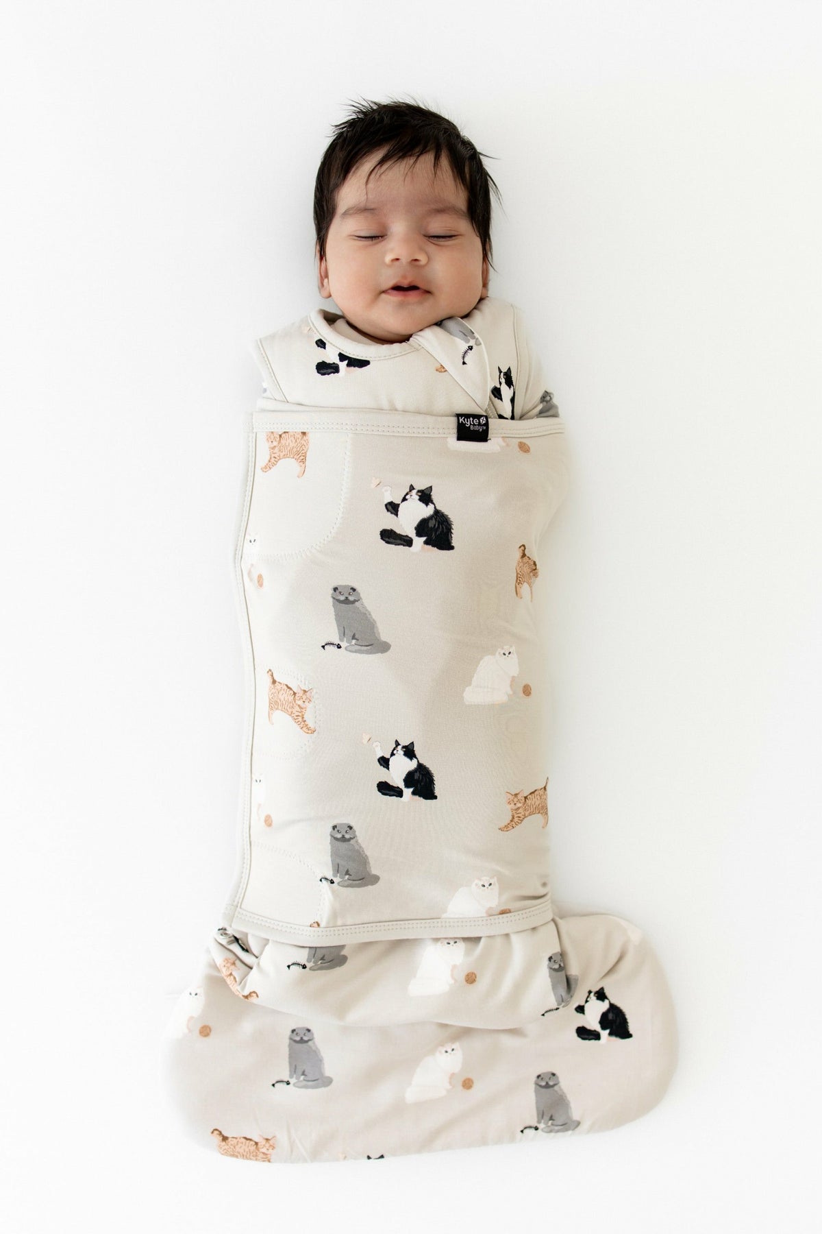 Kyte Baby Sleep Bag Swaddler in Fluffy Cat 1.0