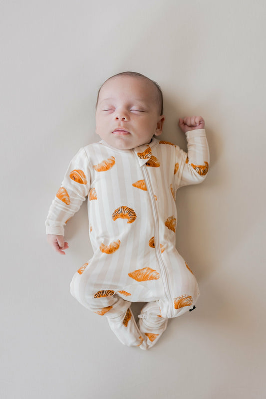 Kyte Baby Zippered Footie in Croissant