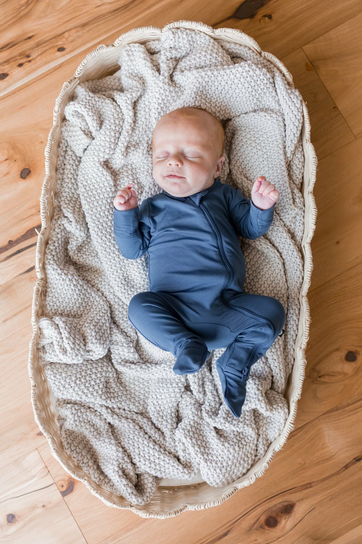 Kyte Baby Zippered Footie in Oxford