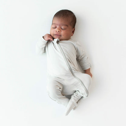 Kyte Baby Zippered Footie in Oat