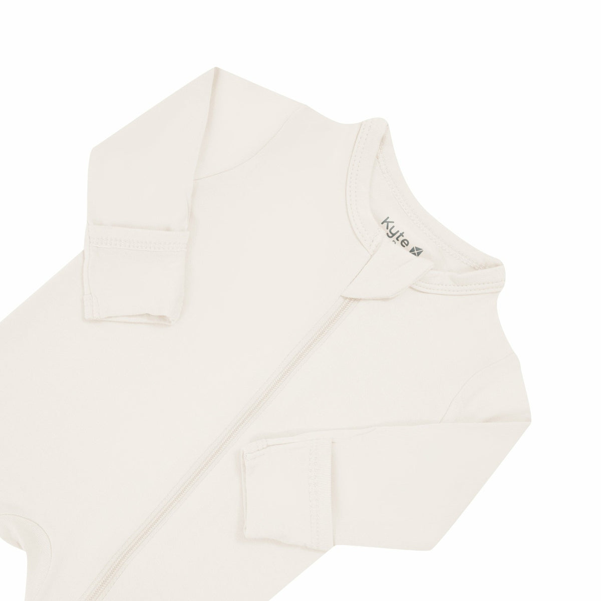 Kyte Baby Zippered Footie in Oat