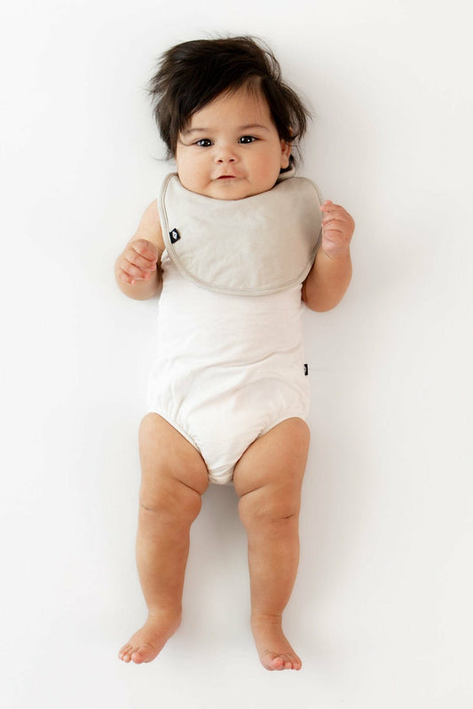Kyte Baby Bamboo Cushy Bib in Oat