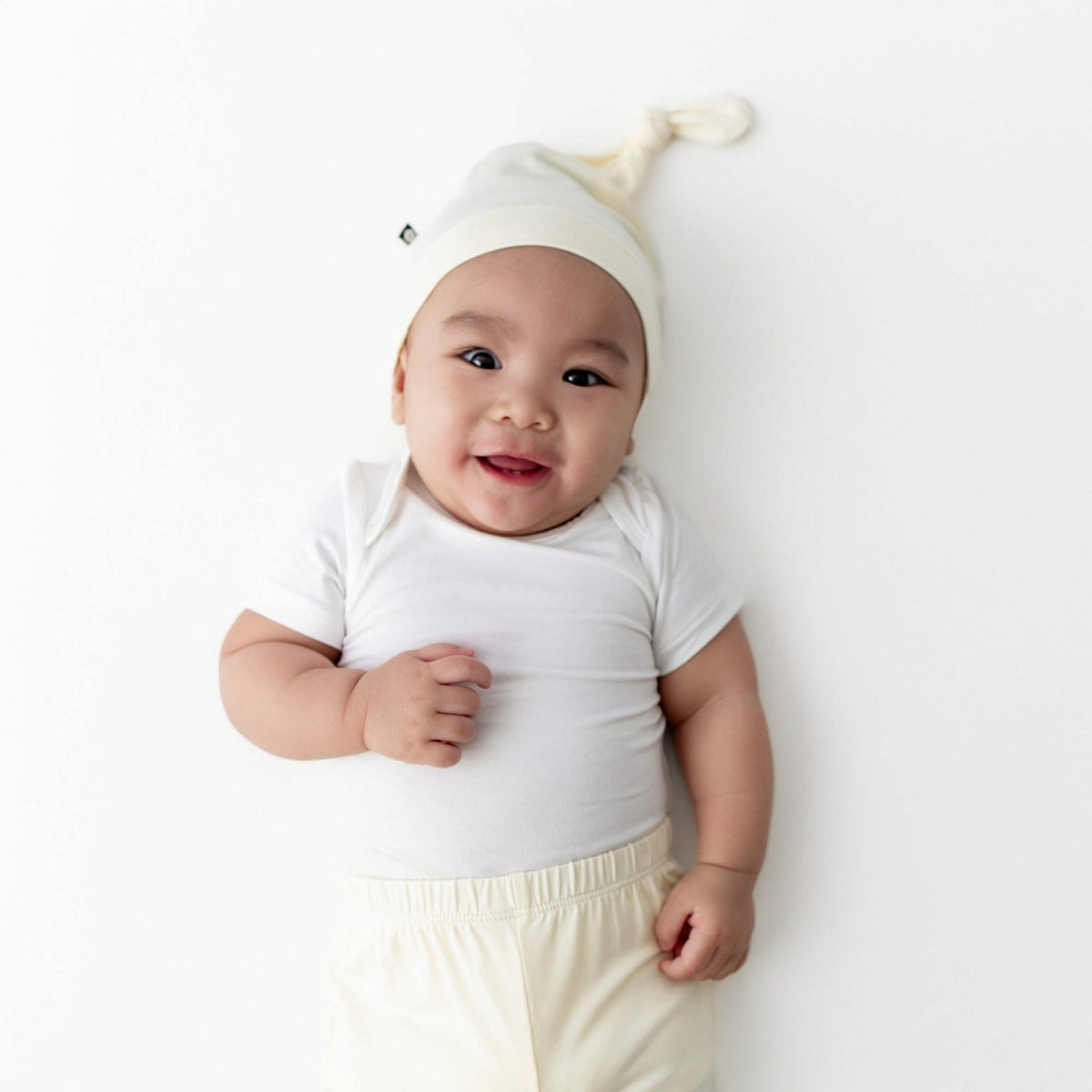 Kyte Baby Knotted Cap in Chamomile