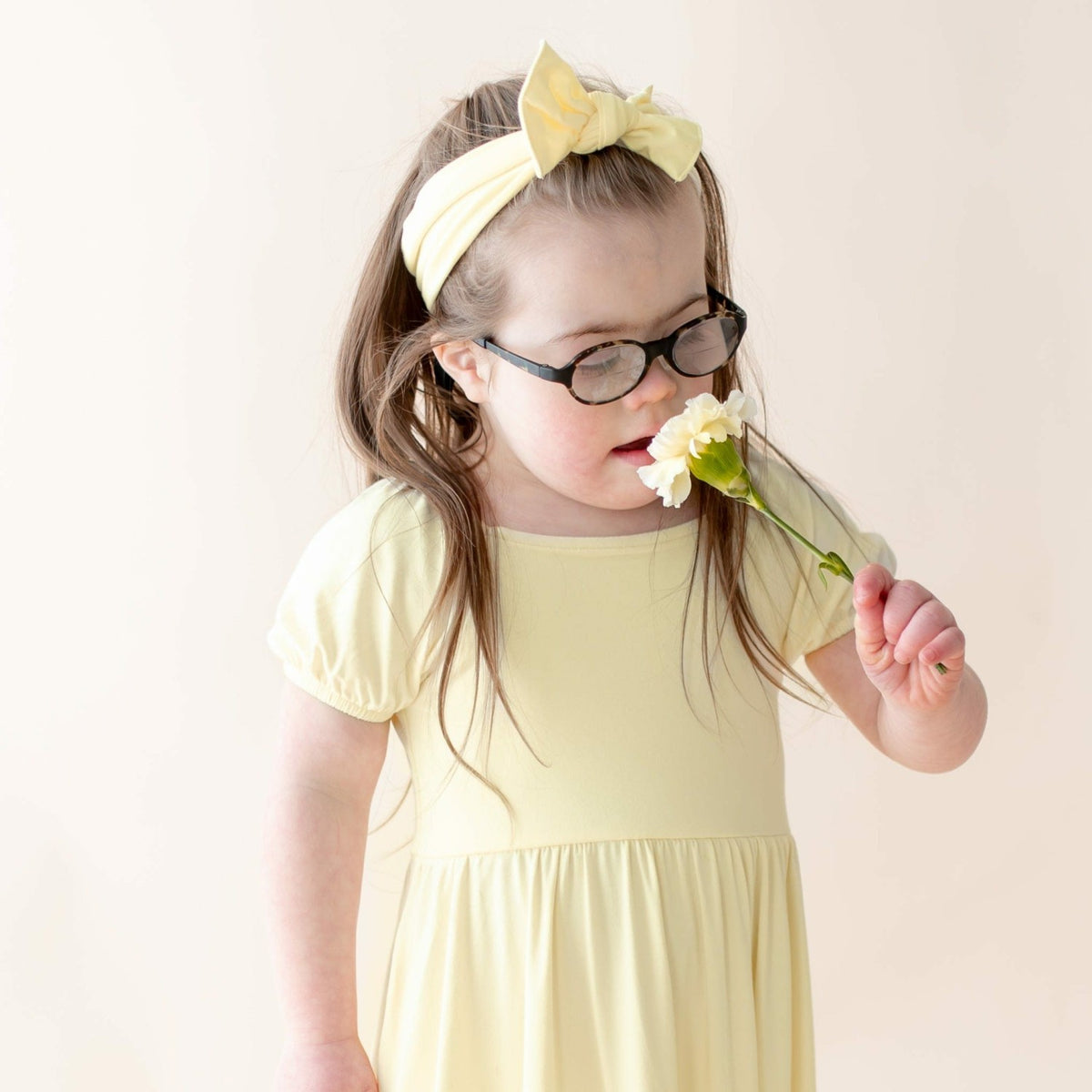 Kyte Baby Knotted Bow Headband in Chamomile