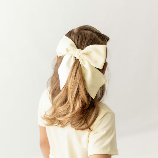 Kyte Baby Large Alligator Clip Bow in Chamomile