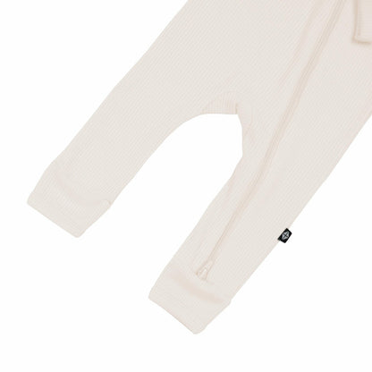 Kyte Baby Ribbed Zipper Romper in Oat
