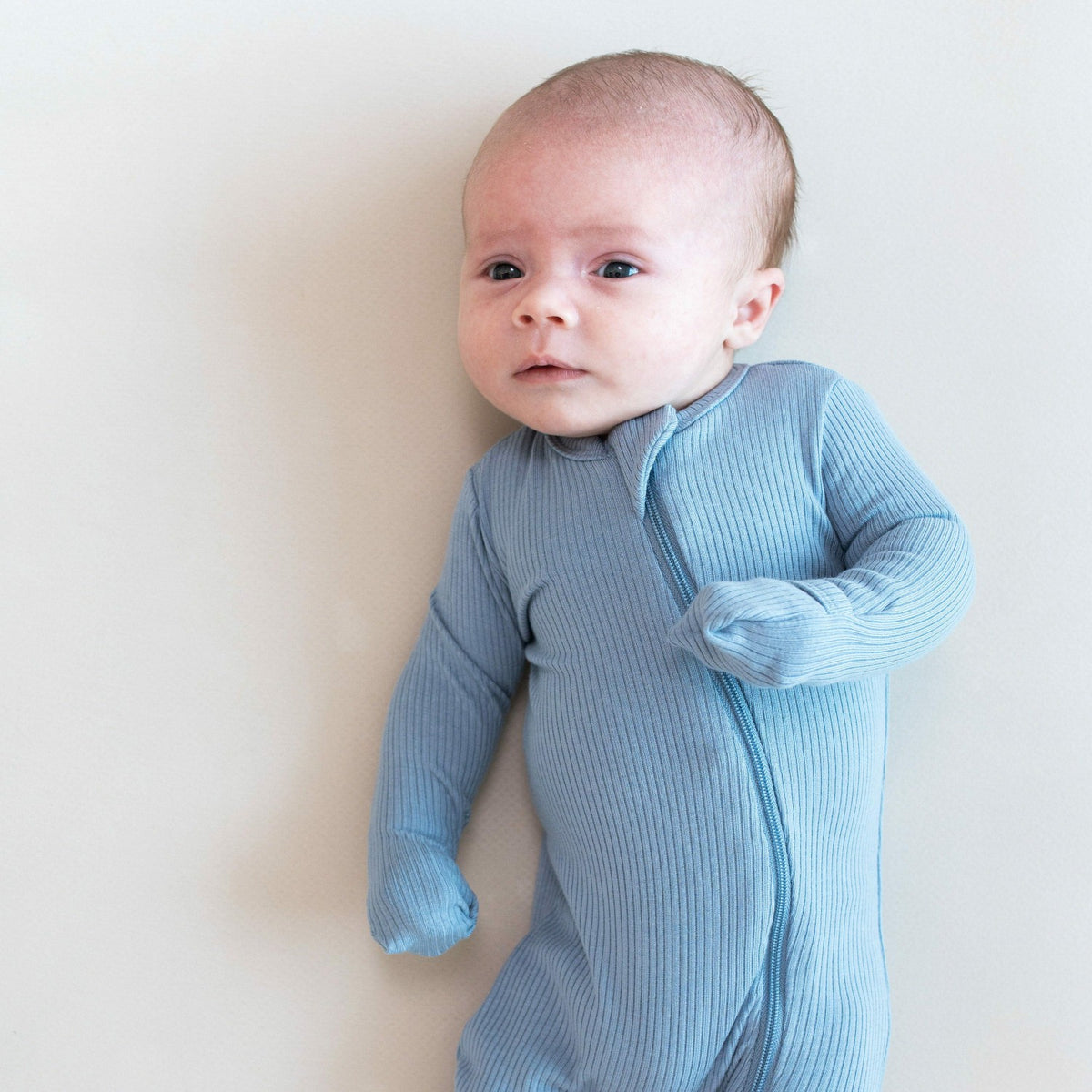 Kyte Baby Ribbed Zipper Romper in Slate