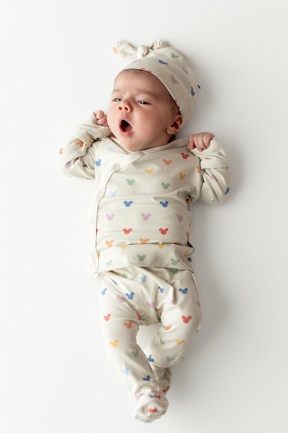 Kyte Baby Take Me Home Set with Cap in Pastel Mickey Mouse