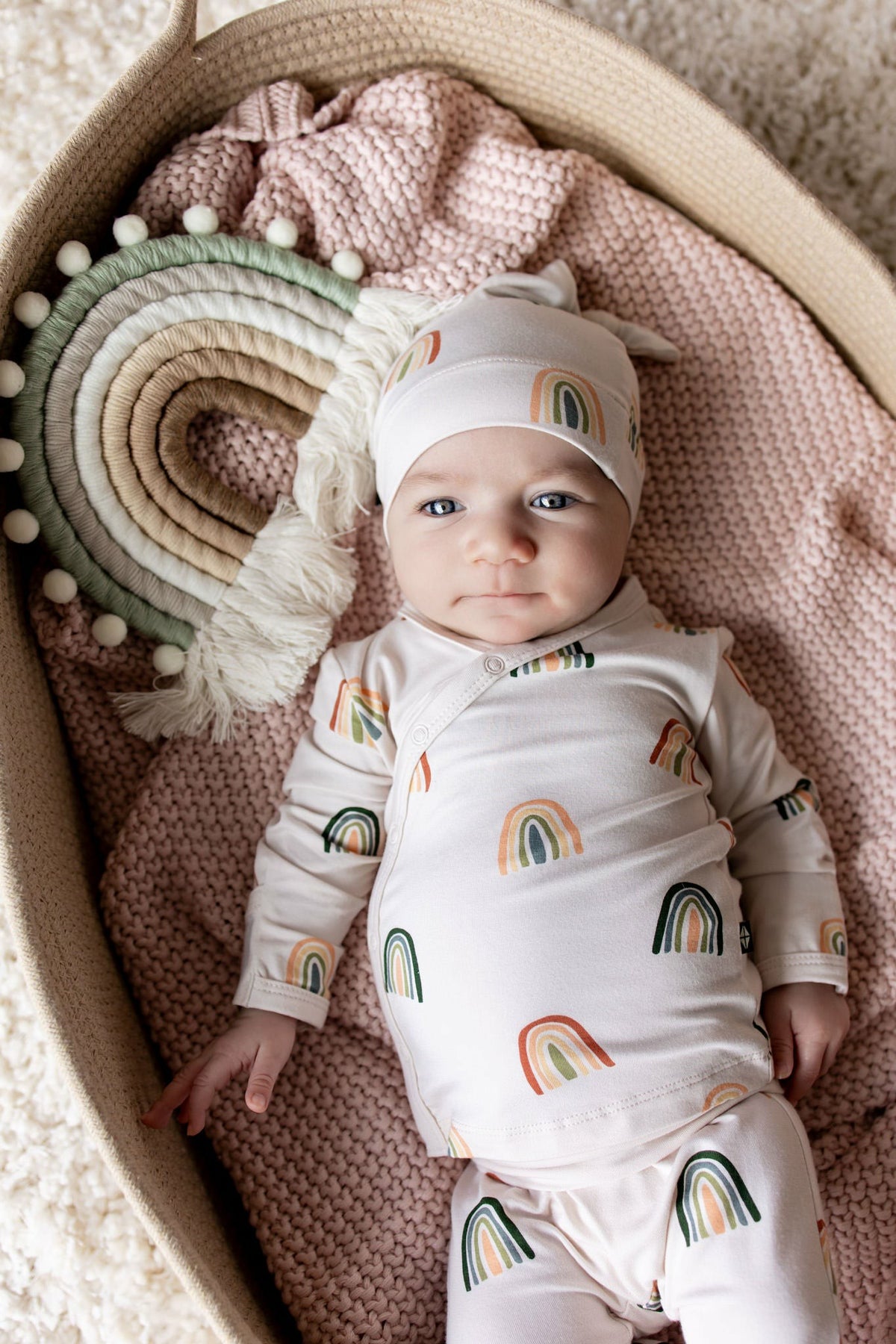 Kyte Baby Take Me Home Set with Cap in Retro Rainbow