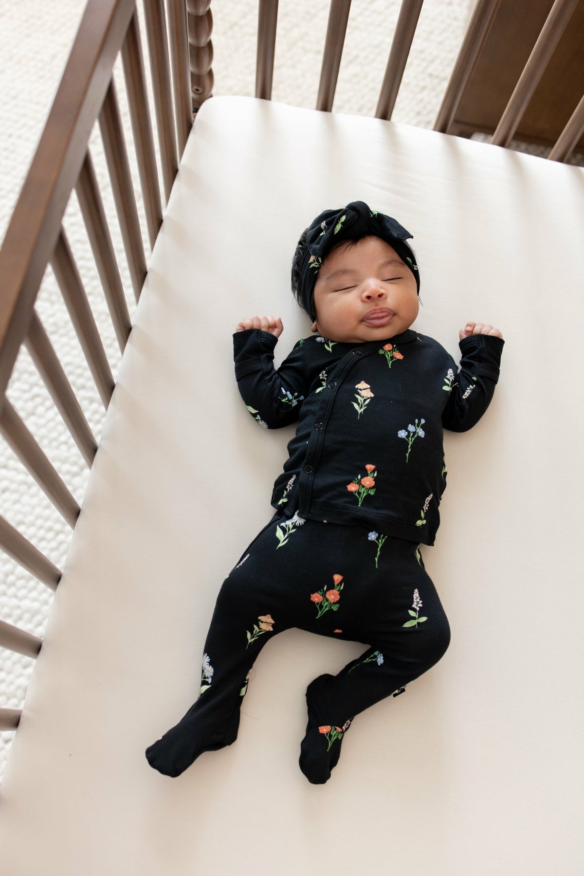 Kyte Baby Take Me Home Set with Bow in Midnight Wildflower
