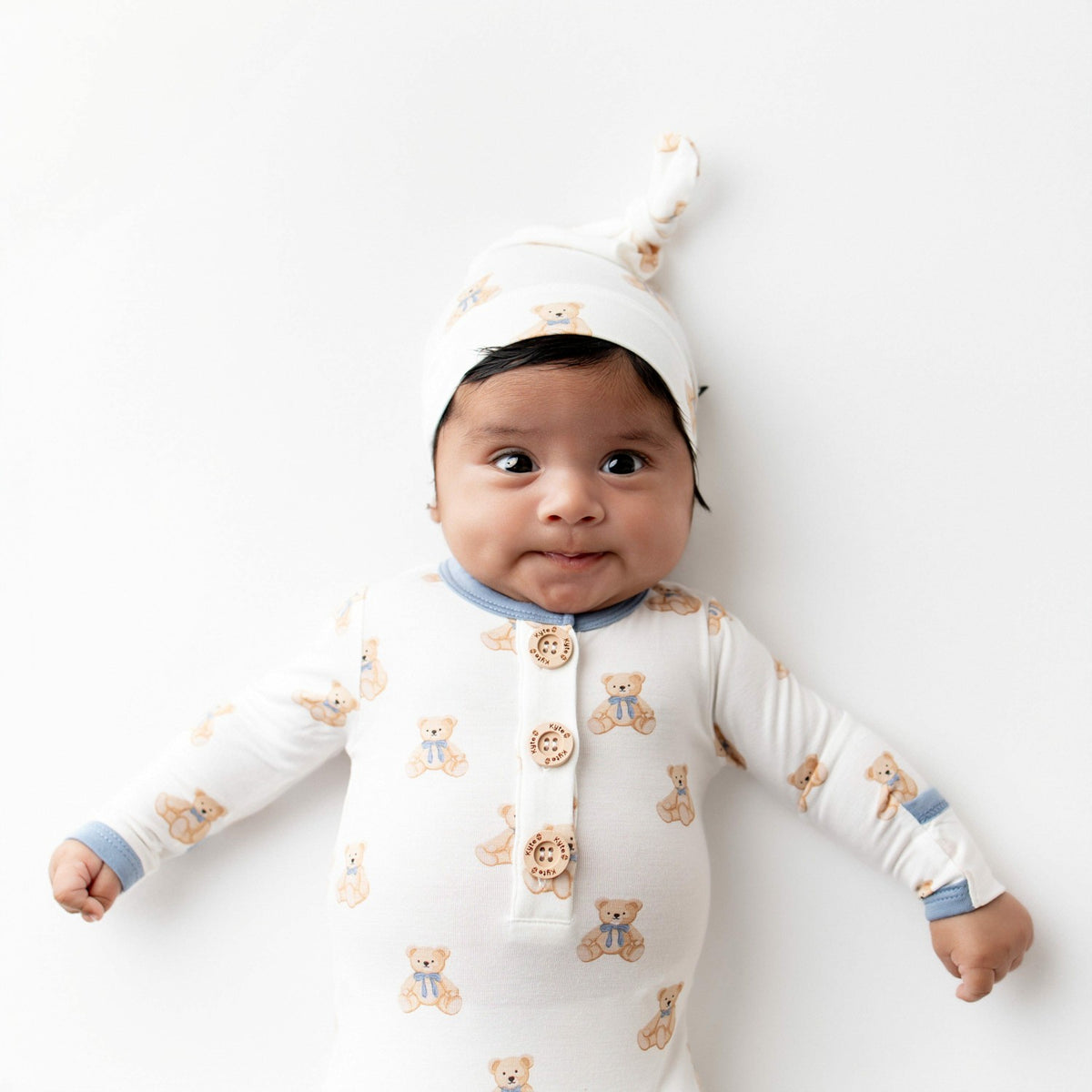 Kyte Baby Knotted Day Gown with Hat Set in Teddy Bear
