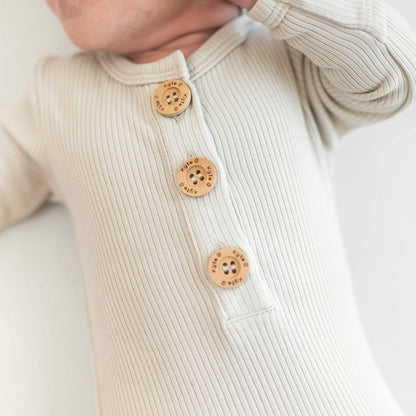 Kyte Baby Ribbed Knotted Gown and Hat Oat