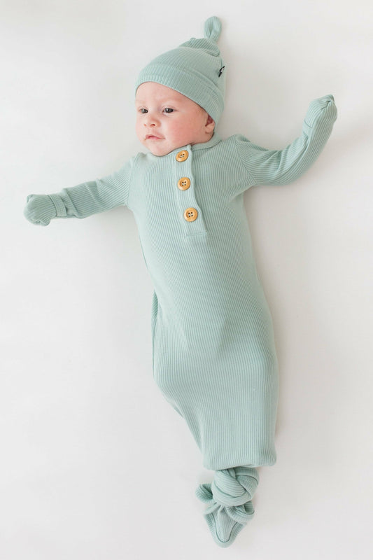 Kyte Baby Ribbed Knotted Gown and Hat Sage