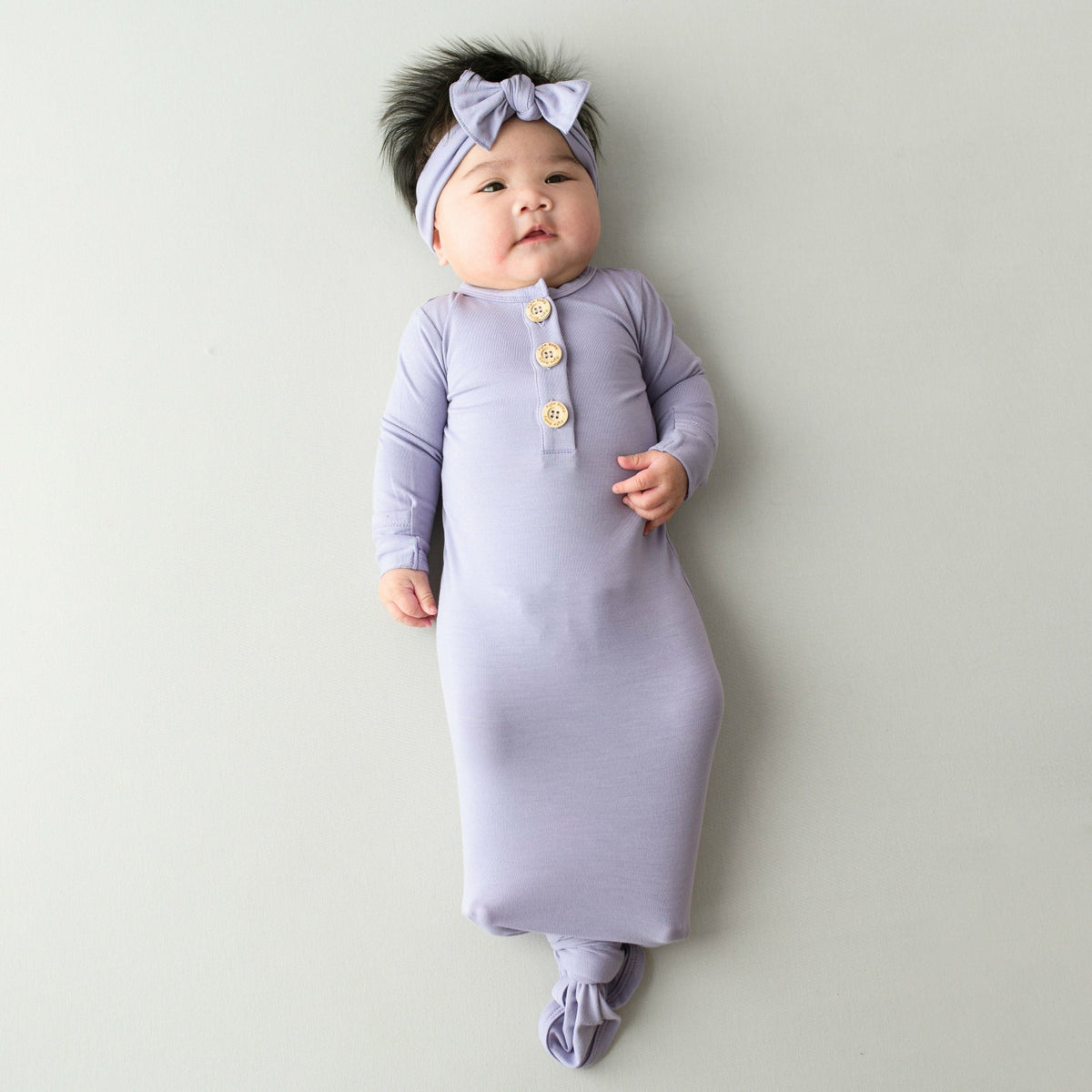 Kyte Baby Taro Knotted Gown Bow Set