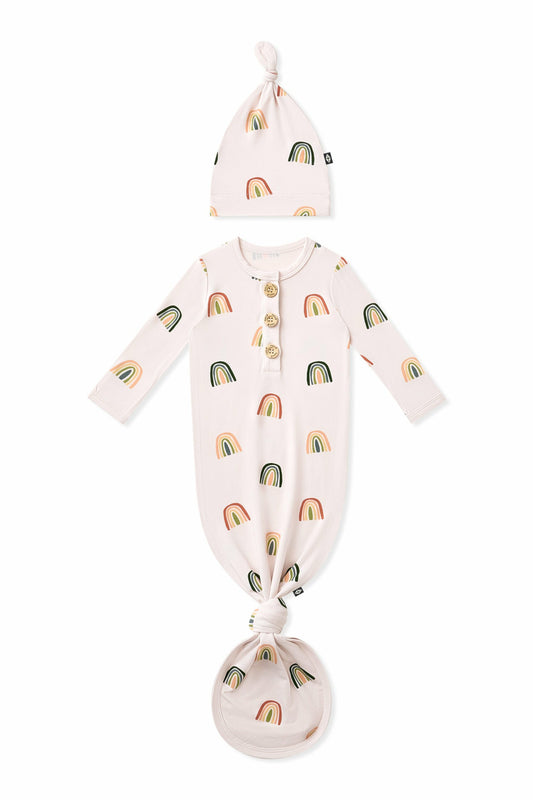 Kyte Baby Knotted Day Gown with Hat Set in Retro Rainbow