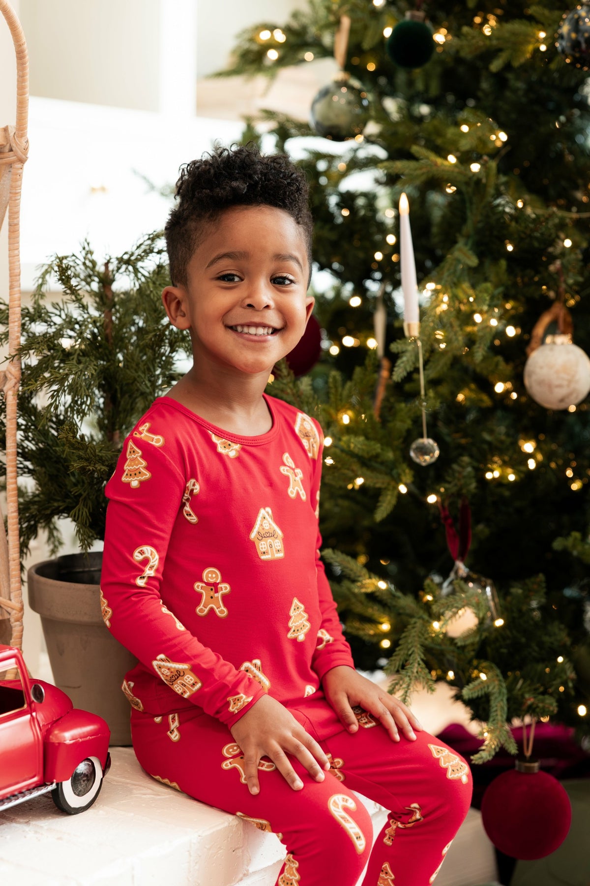 Kyte Baby Long Sleeve Pajamas in Gingerbread