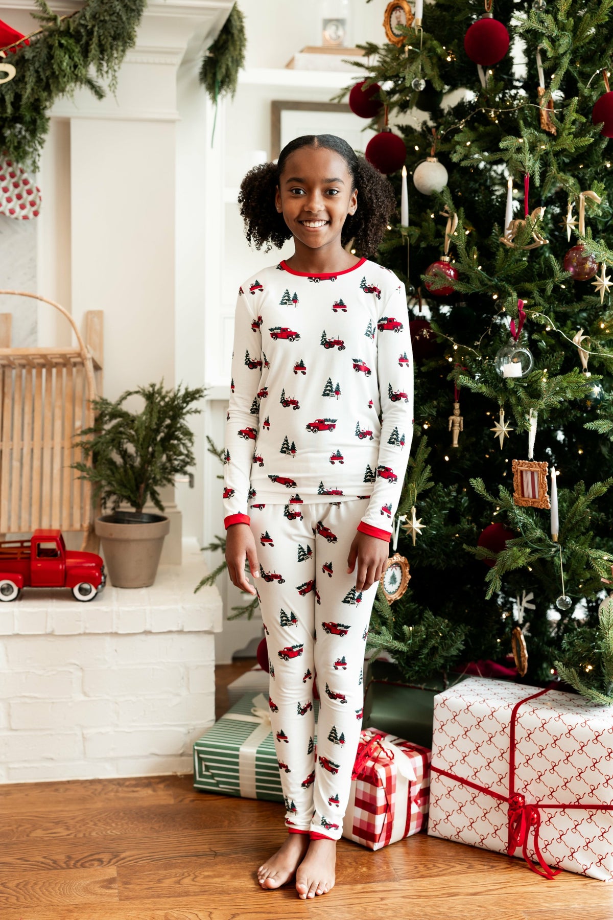 Kyte Baby Long Sleeve Pajamas in Holiday Tree Farm