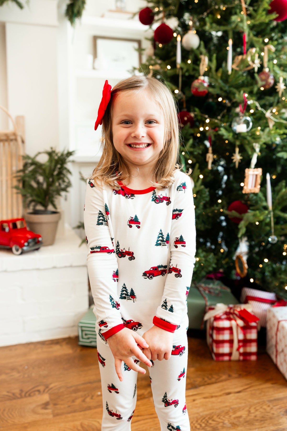 Kyte Baby Long Sleeve Pajamas in Holiday Tree Farm