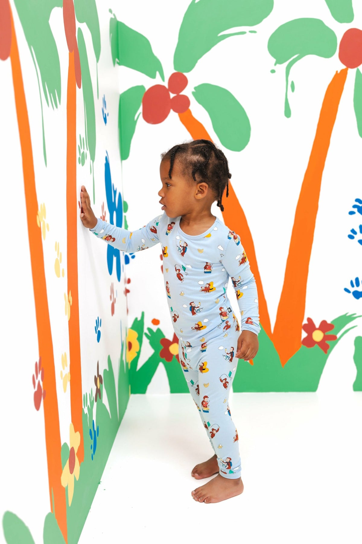 Kyte Baby Long Sleeve Pajamas in Curious George