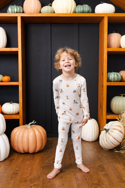 Kyte Baby Long Sleeve Pajamas in Halloween Teddy