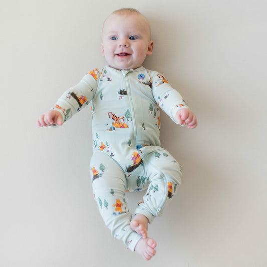 Kyte Baby Zippered Romper in Winnie the Pooh Hundred Acre Wood