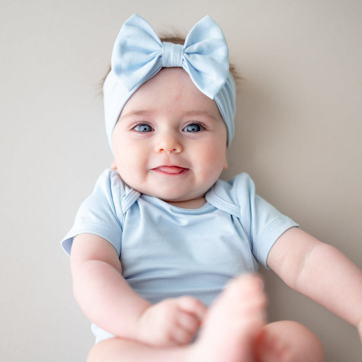 Kyte Baby Bow Headband in Breeze