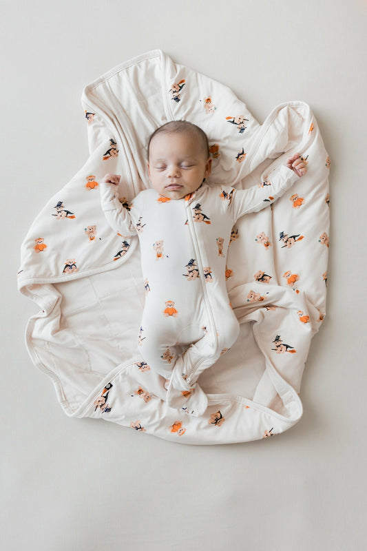 Kyte Baby Baby Blanket in Halloween Teddy 1.0