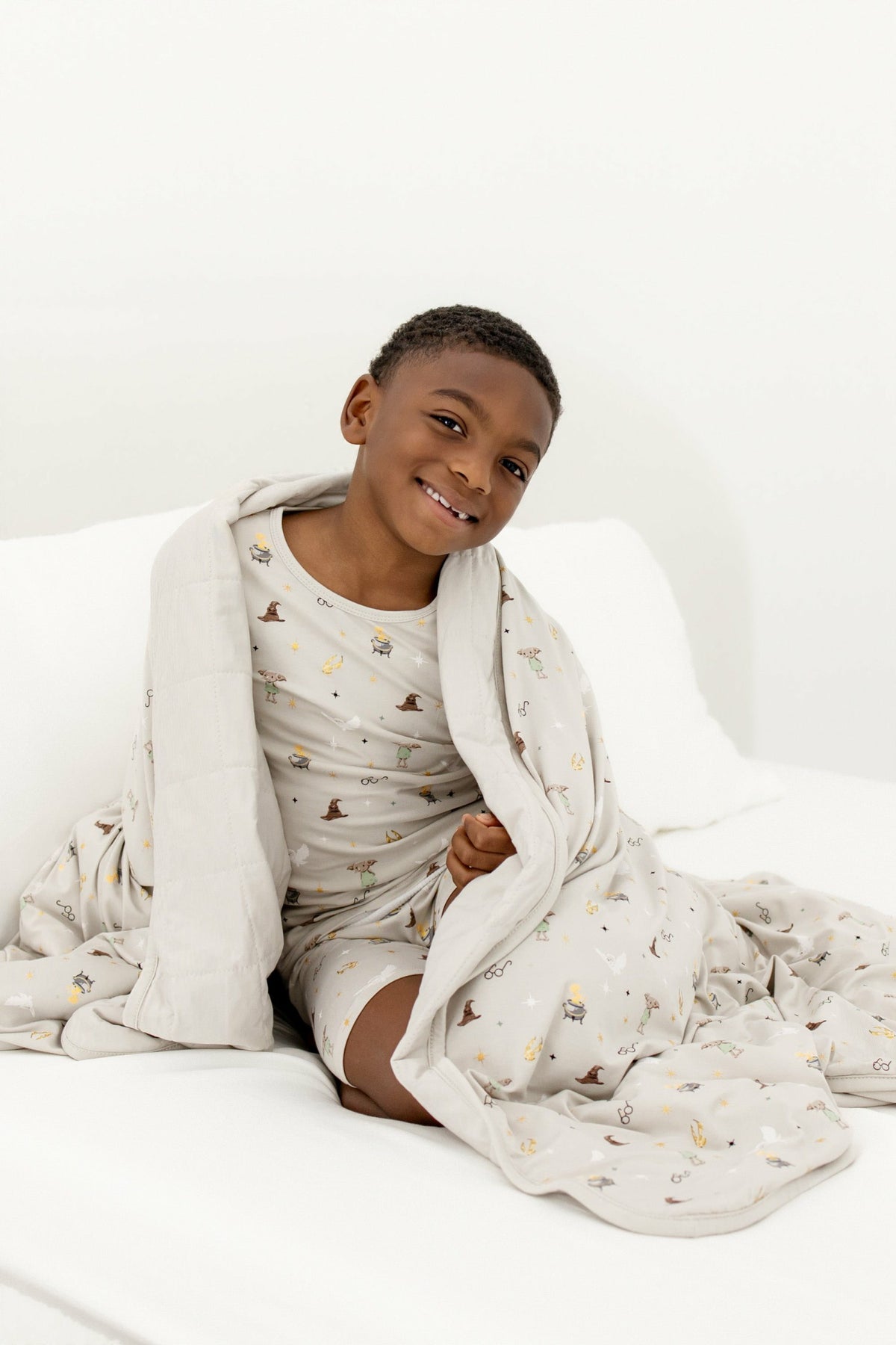 Kyte Baby Youth Blanket in Starry Icon 1.0