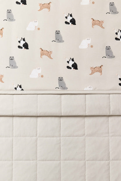 Kyte Baby Youth Blanket in Fluffy Cat 1.0