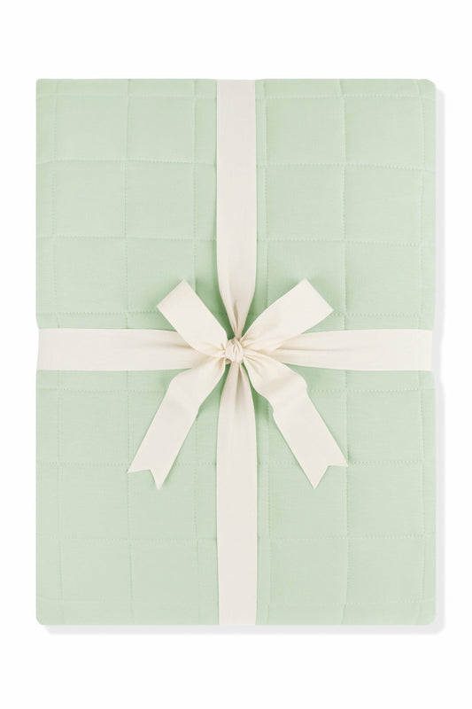 Kyte Baby Adult Quilted Blanket in Basil 2.5