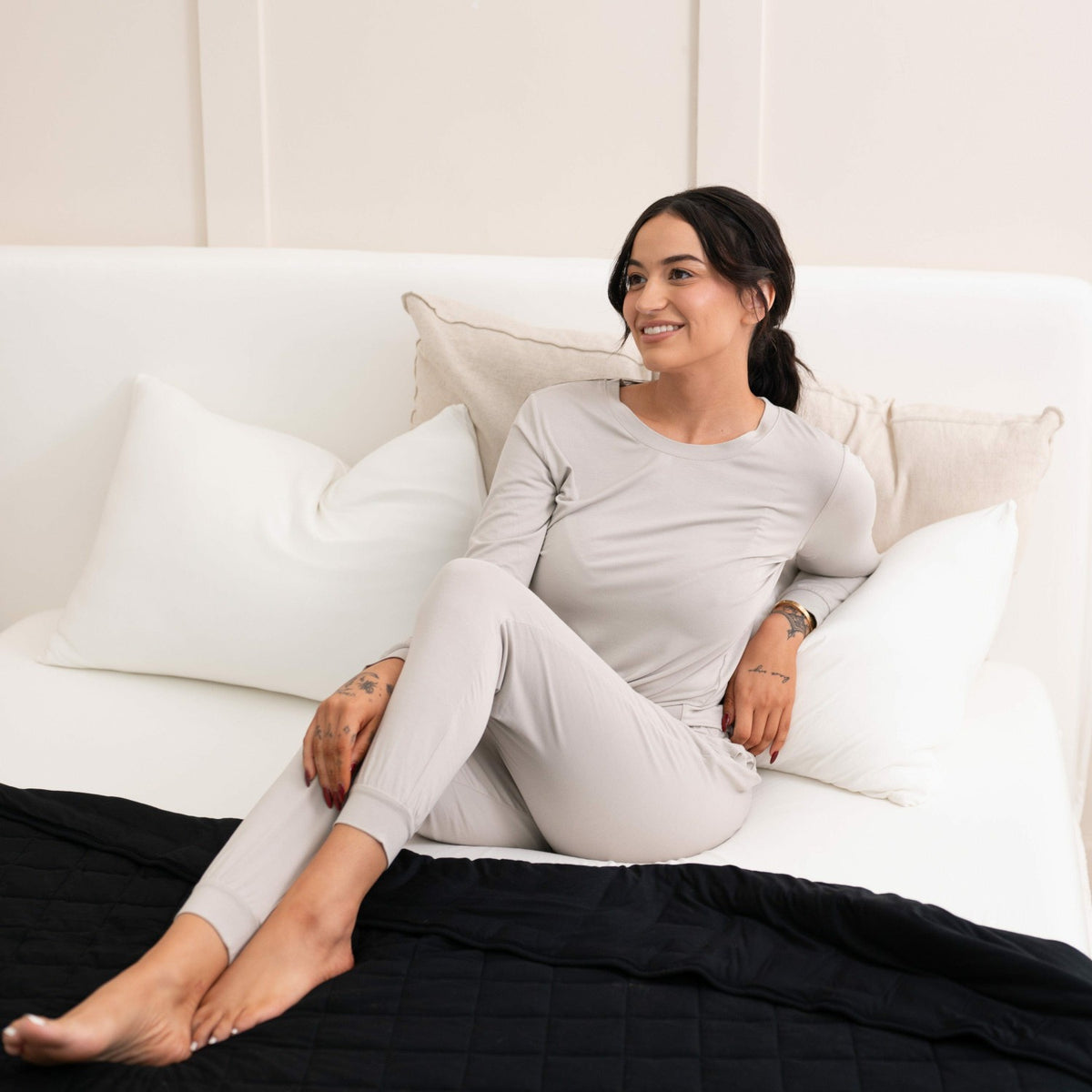 Kyte Baby Adult Quilted Blanket Midnight