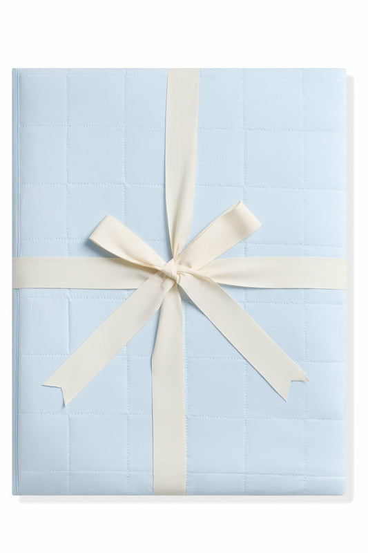 Kyte Baby Adult Quilted Blanket in Breeze 1.0
