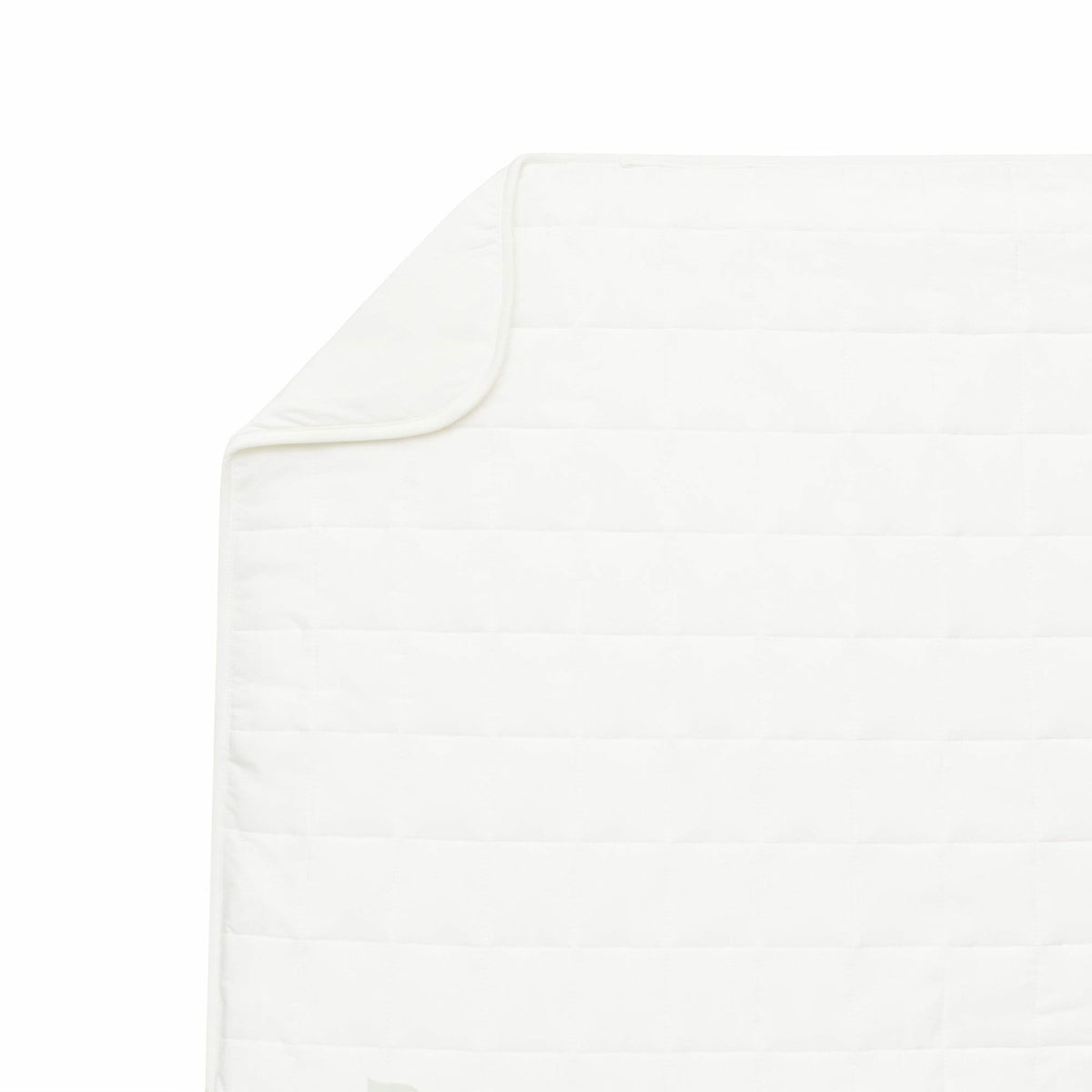 Kyte Baby Adult Quilted Blanket in Cloud 1.0