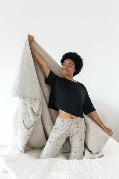 Kyte Baby Adult Quilted Blanket in Starry Icon 2.5