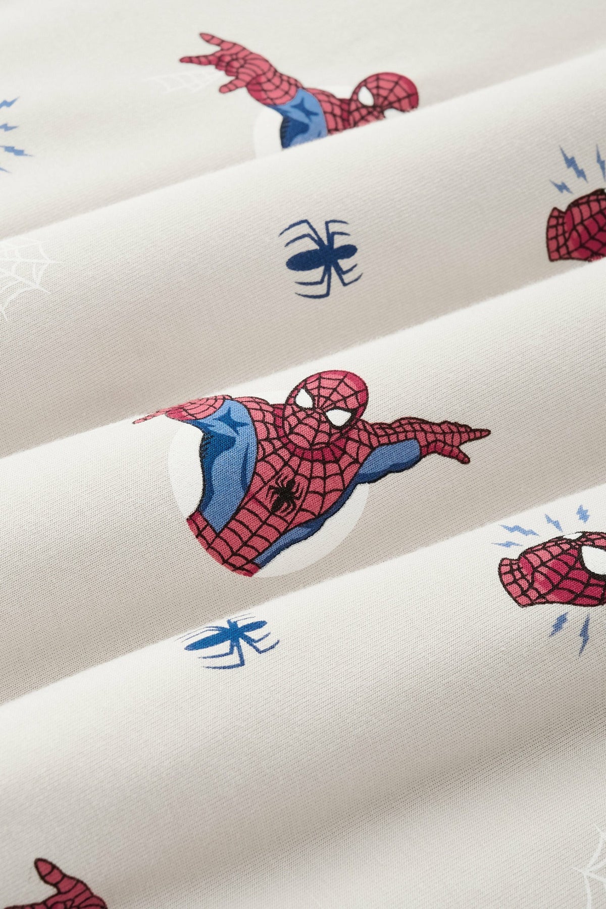 Kyte Baby Adult Quilted Blanket in Spider-Man 2.5