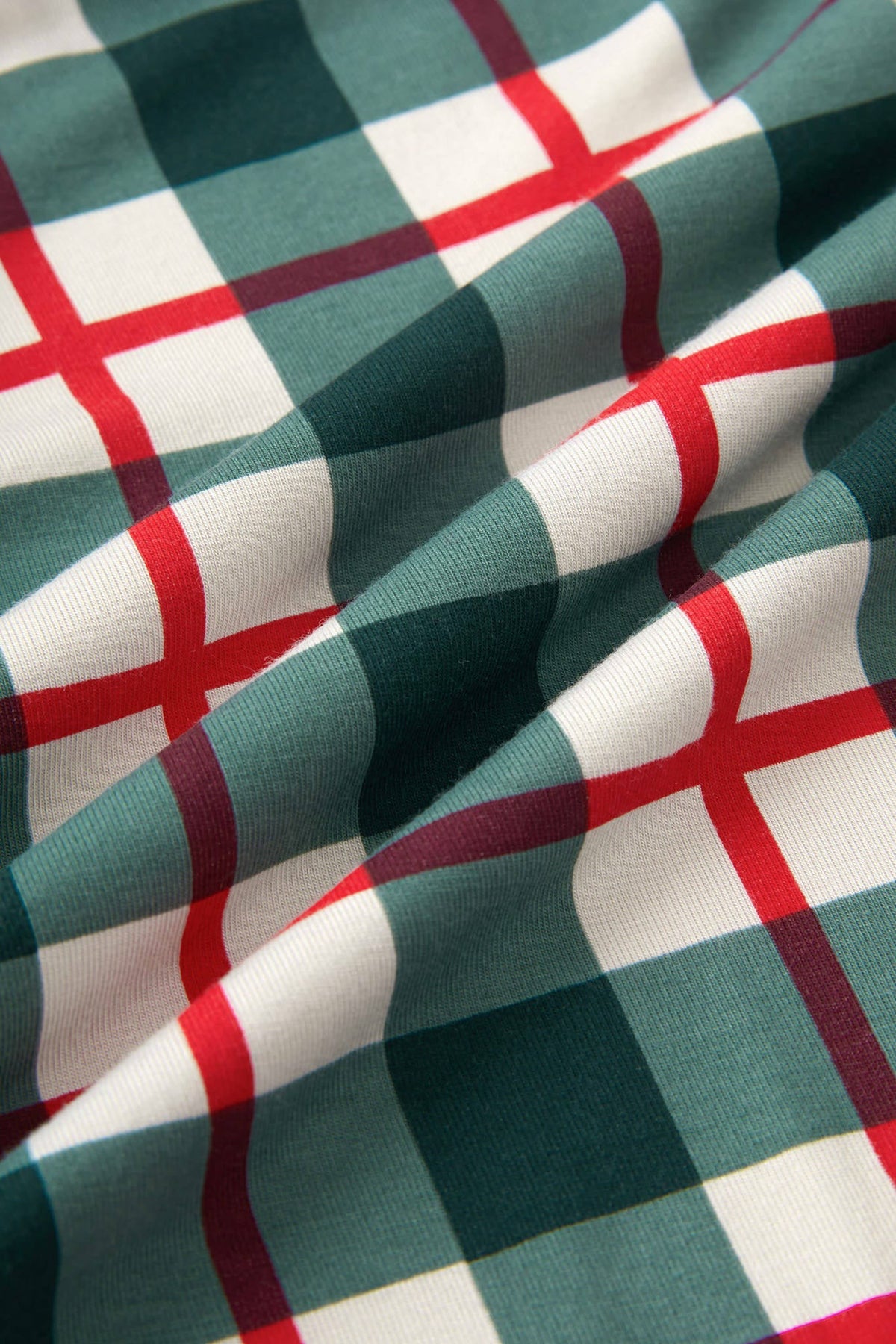Kyte Baby Adult Quilted Blanket in Holiday Plaid 2.5