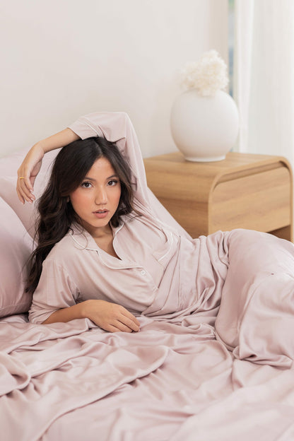 Kyte Baby Bamboo Sateen Sheet Set in Rose Quartz